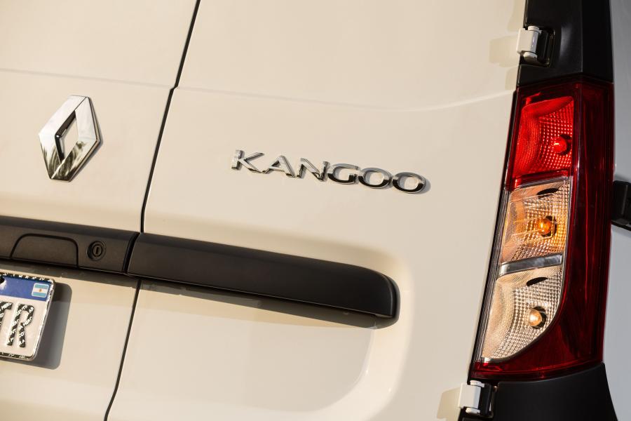 Детали экстерьера Renault Kangoo Express 2018 года  (LA) (фото 13 из 24)
